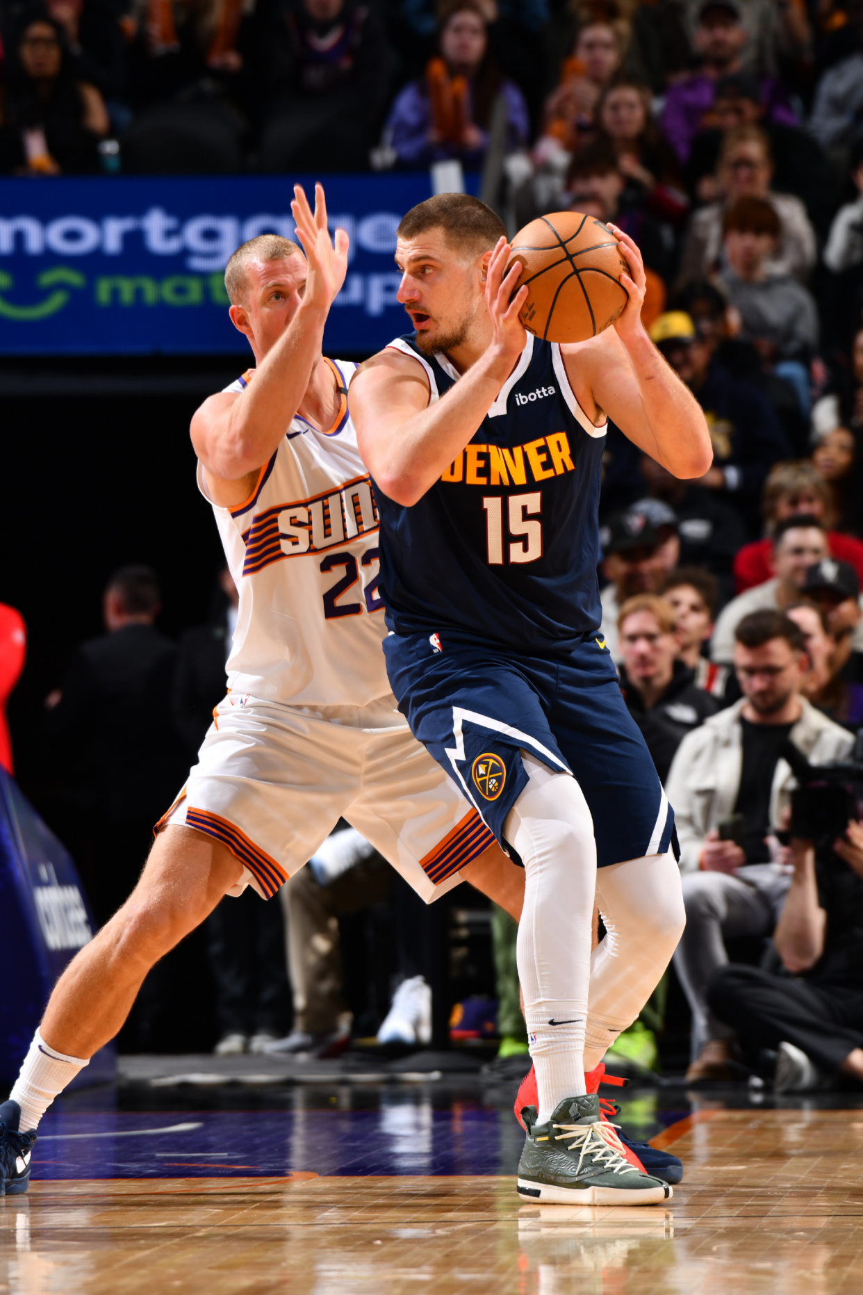 完美竞技- 卡佩拉回归休斯顿 