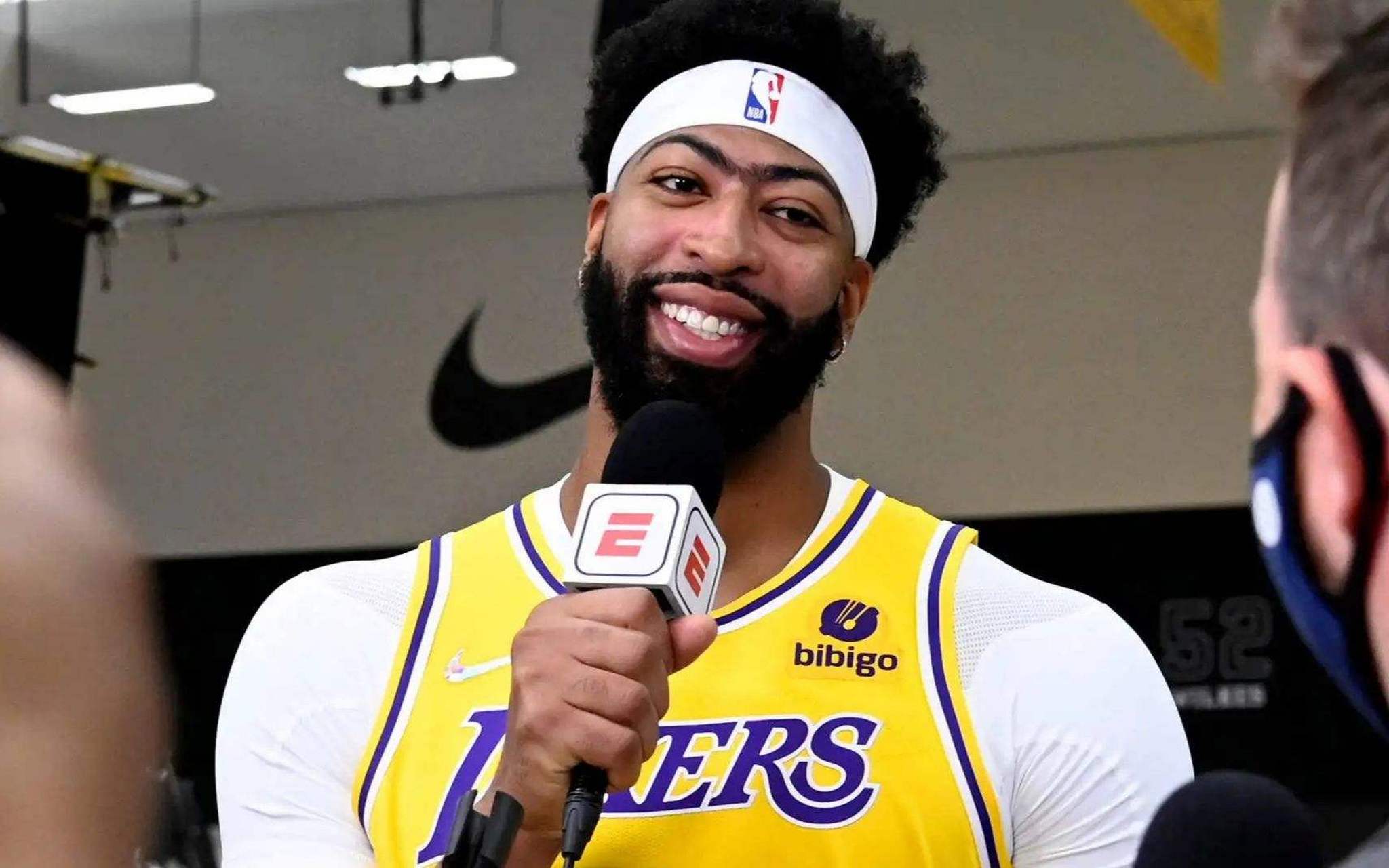 完美竞技-包含浓眉哥遭遇三连败，巴塞罗那教练面临压力！的词条