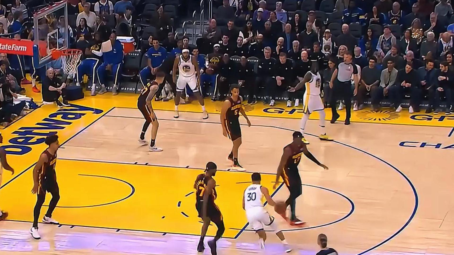 完美电竞- 巴特勒实战篮球鞋 