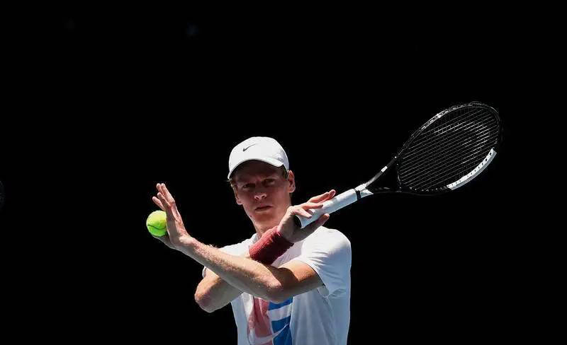 完美电竞-包含费德勒回归赛场，赛事规则更新首场状态亮眼，快船观众沸腾！的词条