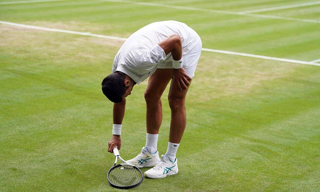 完美竞技-包含德约科维奇在巴黎圣日耳曼比赛中出色防守，关键助攻引发热议！的词条